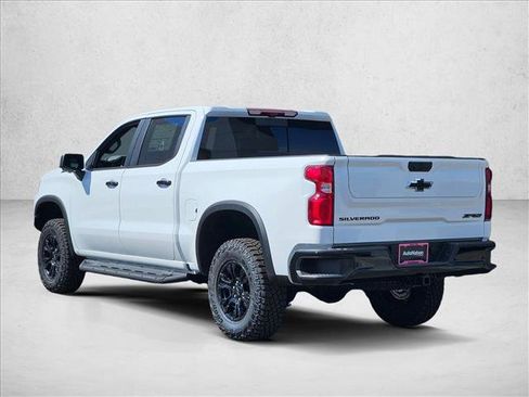New 2026 Chevrolet Silverado 1500 ZR2 w/ Dark Appearance Package AWD/4WD image 9