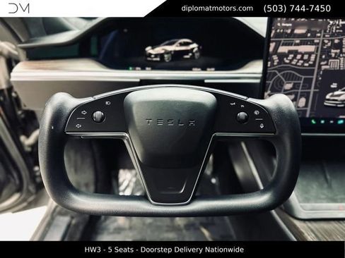 Used 2022 Tesla Model S AWD/4WD image 29