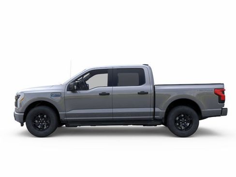 New 2025 Ford F150 Lightning XLT image 4