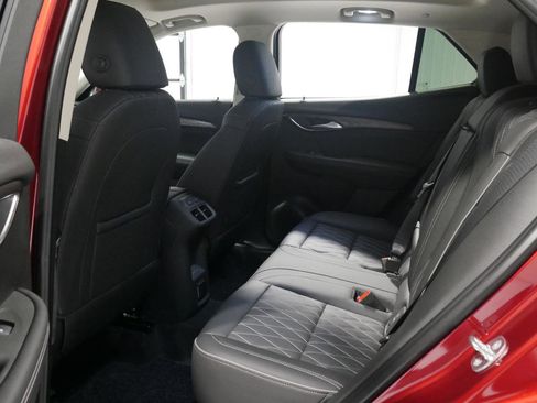 Used 2023 Buick Envision Avenir image 12