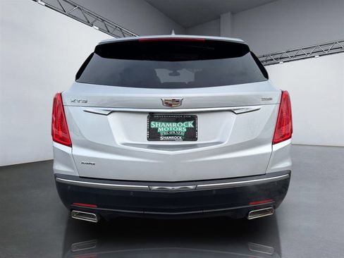 Used 2017 Cadillac XT5 Premium Luxury image 6