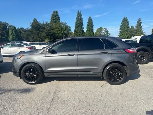 Used 2024 Ford Edge SE w/ Black Appearance Package AWD/4WD image 8