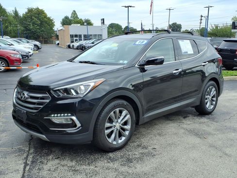 Used 2018 Hyundai Santa Fe Sport 2.0T w/ Cargo Package AWD/4WD image 7