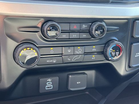 New 2026 Ford F250 XLT w/ FX4 Off-Road Package AWD/4WD image 20