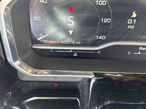 Used 2025 GMC Sierra 1500 SLT image 25