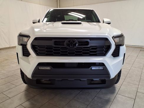 New 2026 Toyota Tacoma TRD Sport AWD/4WD image 2