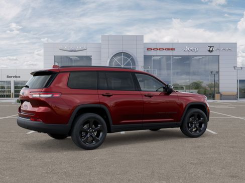 New 2025 Jeep Grand Cherokee L Altitude image 24