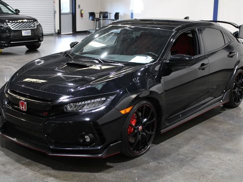 Used 2019 Honda Civic Type R image 9
