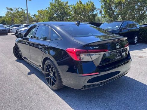 Used 2024 Honda Civic Sport image 4