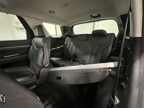 Used 2020 Hyundai Palisade SEL w/ Premium Package image 22