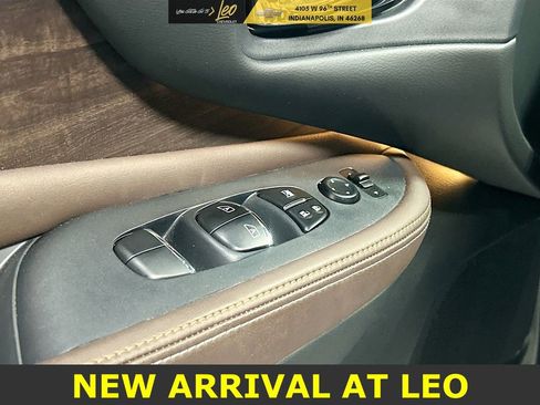 Used 2024 Nissan Murano Platinum w/ Cargo Package image 18