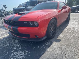 Used 2016 Dodge Challenger SRT RWD video 1