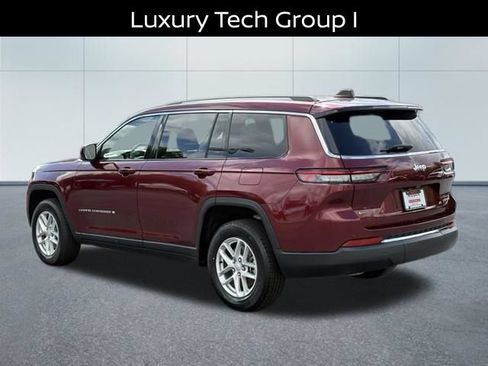 Used 2022 Jeep Grand Cherokee L Laredo w/ Luxury Tech Group I RWD image 8