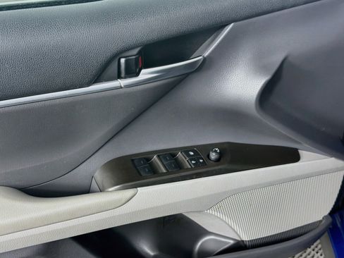 Used 2023 Toyota Camry LE FWD image 15