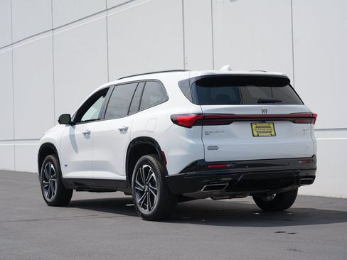 Certified 2026 Buick Enclave Sport Touring AWD/4WD image 5