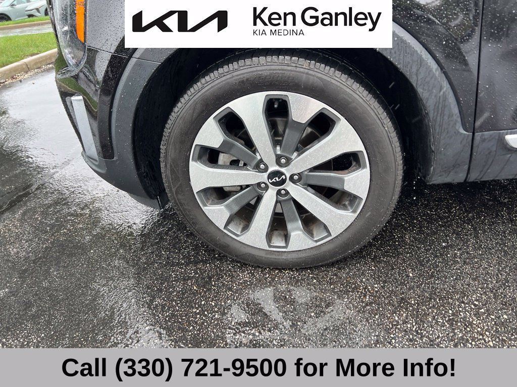 Certified 2022 Kia Telluride S AWD/4WD image 17