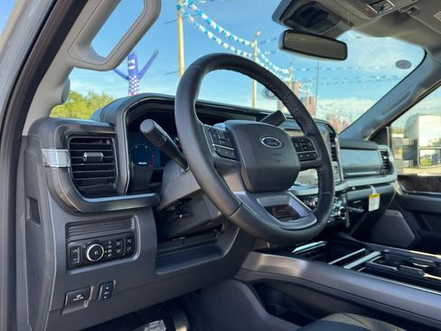 New 2026 Ford F350 Lariat image 37