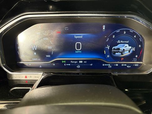 Used 2024 Chevrolet Silverado 1500 LT Trail Boss w/ Convenience Package II AWD/4WD image 30