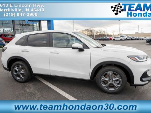 New 2026 Honda HR-V LX image 1