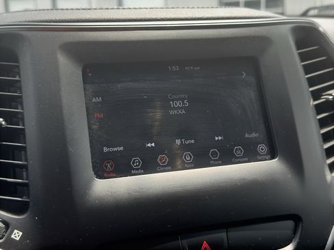 Used 2019 Jeep Cherokee Latitude w/ Popular Appearance Group AWD/4WD image 30