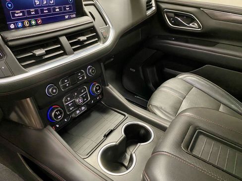 Used 2021 Chevrolet Tahoe RST w/ Luxury Package AWD/4WD image 24