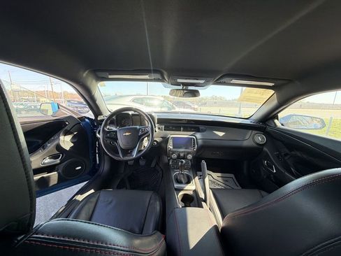 Used 2013 Chevrolet Camaro SS w/ Hot Wheels Special Edition image 10