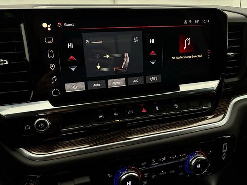 New 2026 GMC Sierra 1500 Elevation image 25