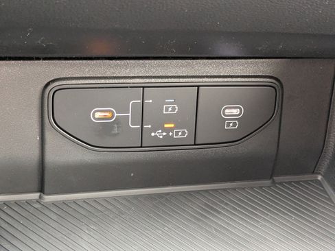 New 2026 Kia Sportage LX FWD image 28