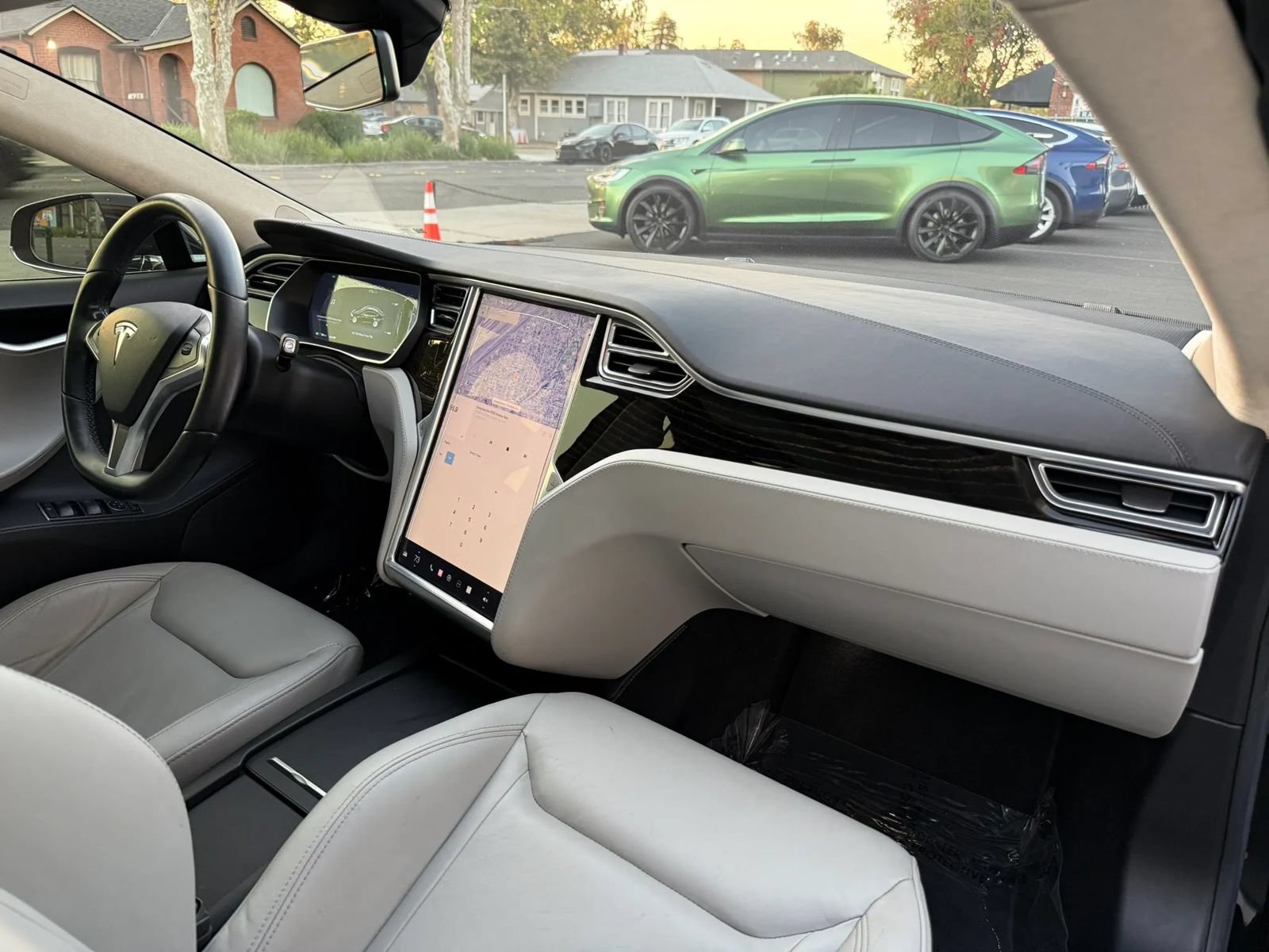 Used 2016 Tesla Model S 85D AWD/4WD image 19