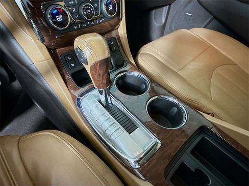 Used 2017 Buick Enclave Leather w/ Trailering Package image 18