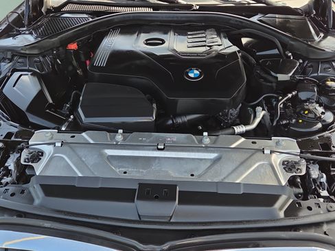 Used 2022 BMW 330i Sedan w/ Driving Assistance Package RWD image 19