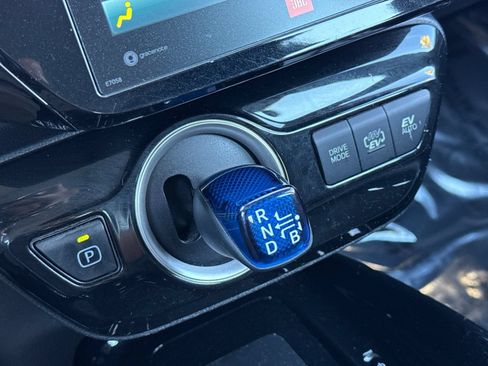 Used 2020 Toyota Prius Prime Limited FWD image 23
