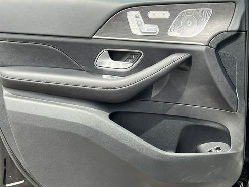 Used 2022 Mercedes-Benz GLE 350 4MATIC w/ Premium Package image 15