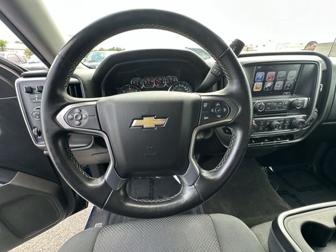 Used 2017 Chevrolet Silverado 1500 LT w/ All Star Edition AWD/4WD image 24