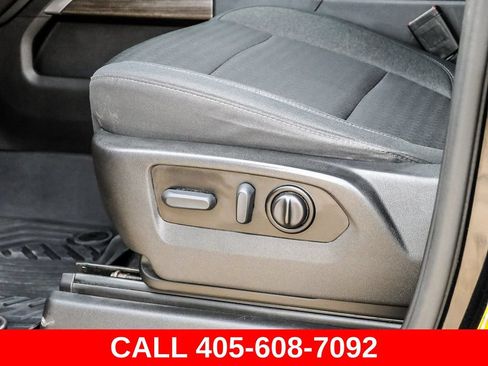 Used 2022 Chevrolet Silverado 1500 RST AWD/4WD image 32