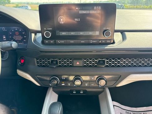 Used 2025 Honda Accord LX image 27
