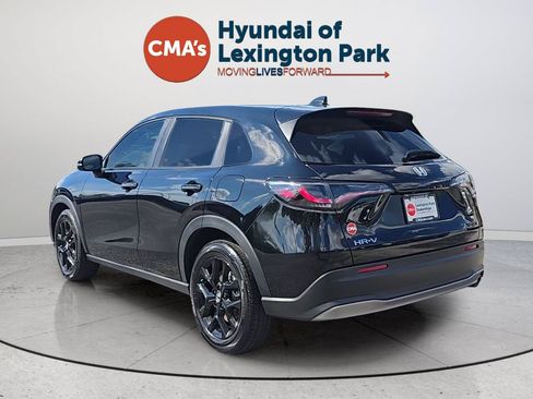 Used 2024 Honda HR-V Sport image 3