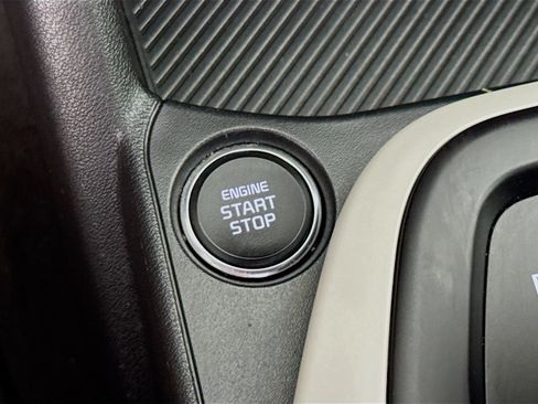 Used 2025 Kia K4 GT-Line FWD image 19