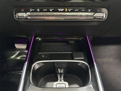 Certified 2023 Mercedes-Benz EQB 300 4MATIC image 26