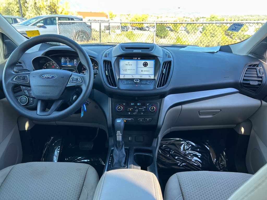 Used 2017 Ford Escape SE w/ Equipment Group 201A AWD/4WD image 6