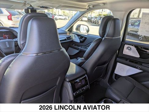 New 2026 Lincoln Aviator Reserve AWD/4WD image 12