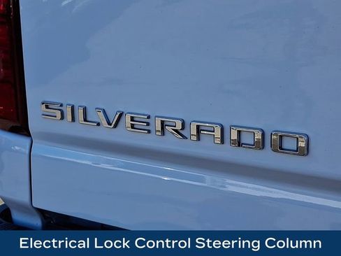 Used 2022 Chevrolet Silverado 2500 LT w/ Convenience Package image 34