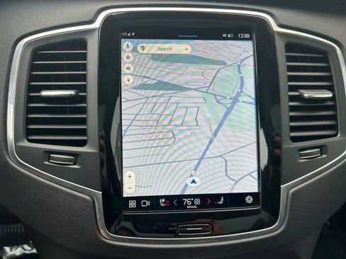 Certified 2024 Volvo XC90 B5 Core w/ Protection Package Premier image 22