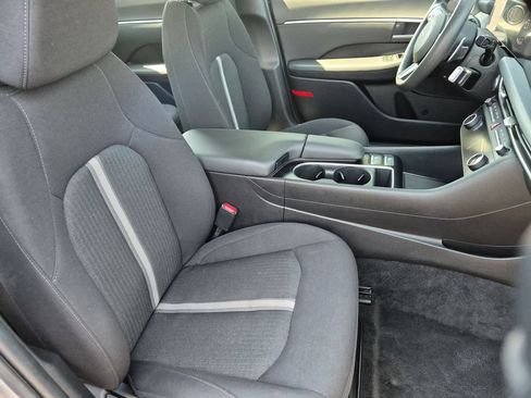 Used 2025 Hyundai Sonata SEL FWD image 30