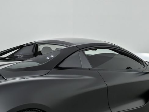 Used 2022 McLaren 765LT image 43