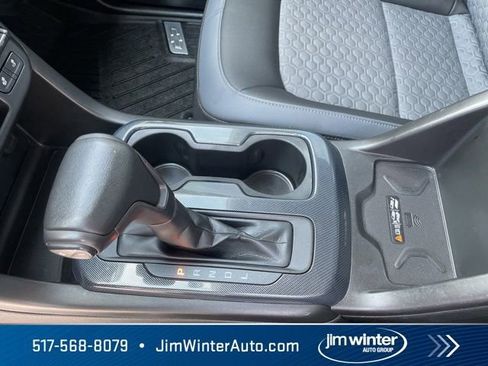 Used 2021 Chevrolet Colorado Z71 w/ Safety Package AWD/4WD image 27