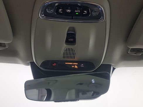 Used 2021 Volvo XC90 T6 Momentum w/ Climate Package image 34