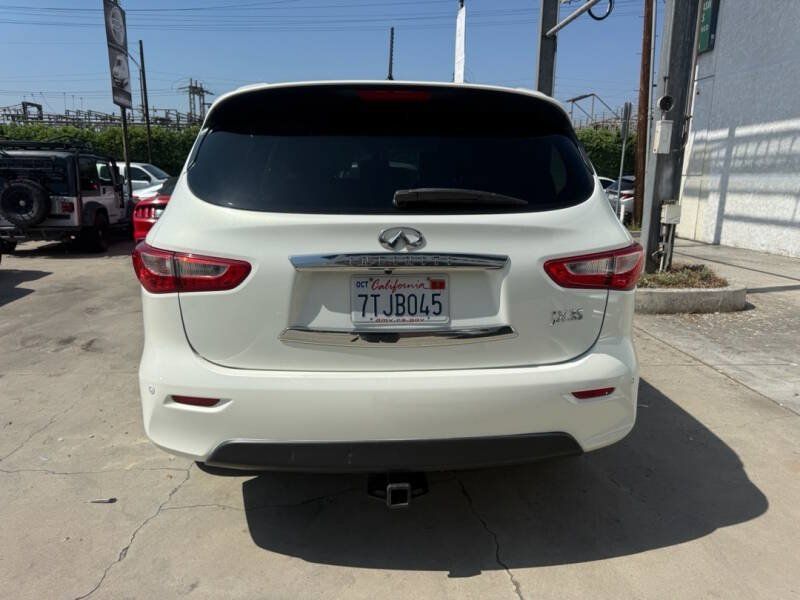Used 2013 INFINITI JX35 AWD w/ Premium Pkg image 6
