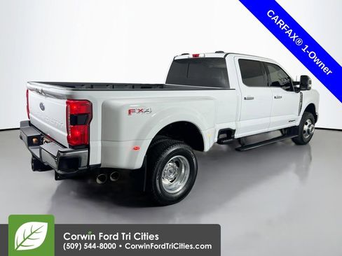 Certified 2025 Ford F350 Lariat w/ Lariat Ultimate Package image 15