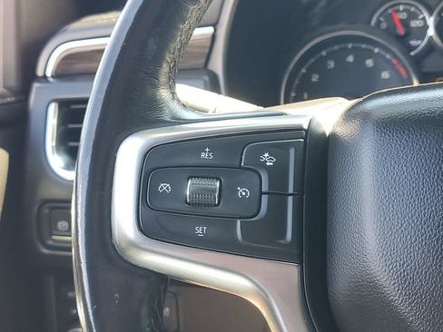 Used 2021 Chevrolet Suburban Z71 AWD/4WD image 30